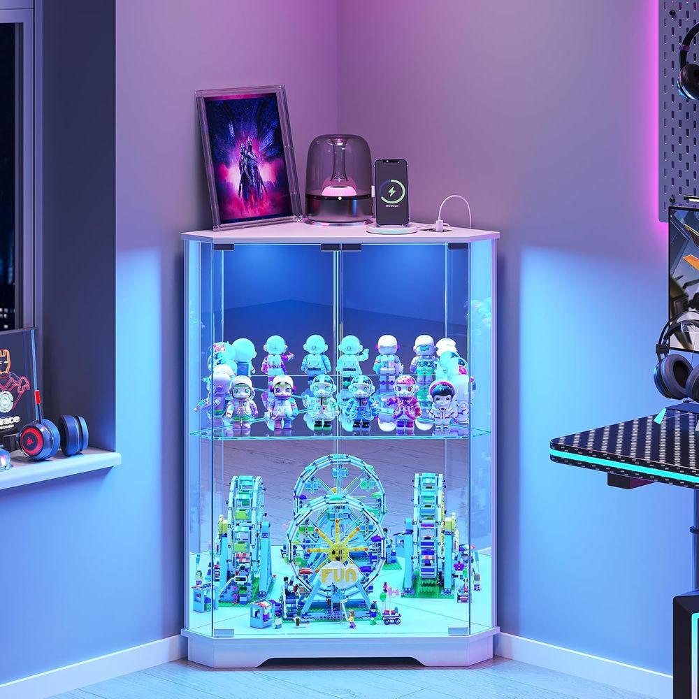 Lighting & Home Decor Studio - Dwupoziomowa szklana witryna z oświetleniem LED