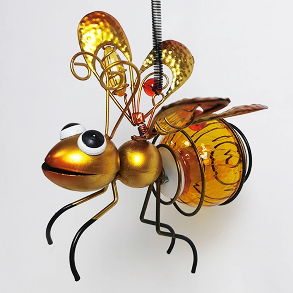 Zasilana energią słoneczną wis – Lighting Bug Decor recenzja i cena