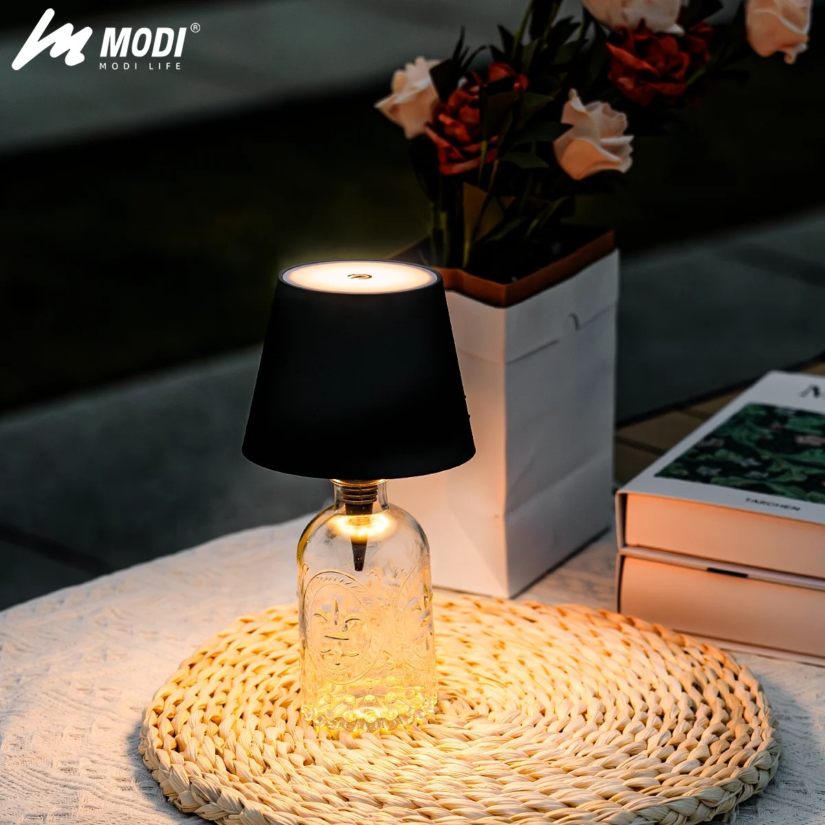 Bezprzewodowa lampa stołowa do – Colour Changing Bulb recenzja i cena